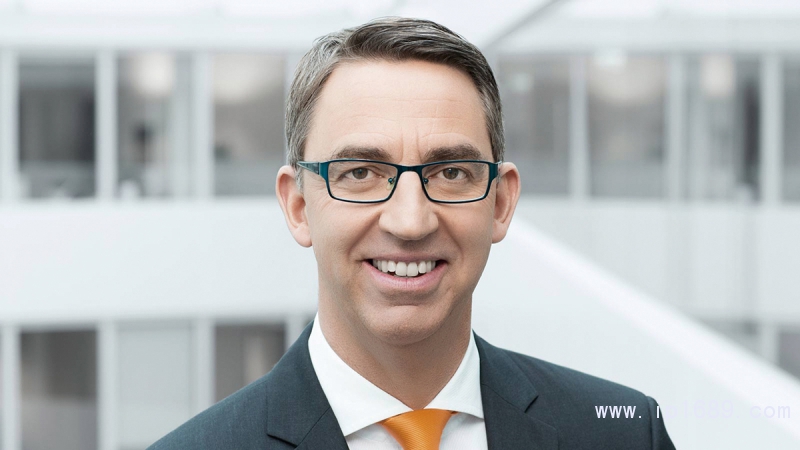 Till-Reuter-博士,KUKA-AG(KUKA-股份公司)首席執行官-(CEO)