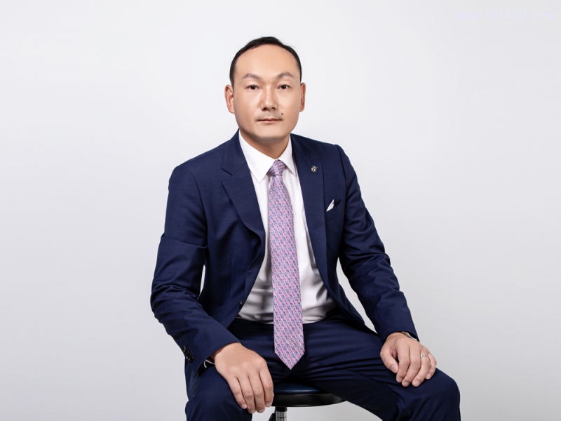 威猛巴頓菲爾機械設備(上海)有限公司總經理劉毅
